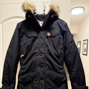 FjallRaven Nuuk Parka Black XS